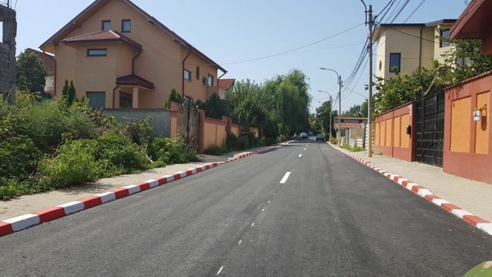 Asfaltare Strada in Damaroaia