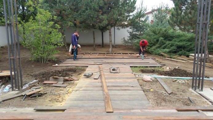 Constructie Foisor Amenajare Curte